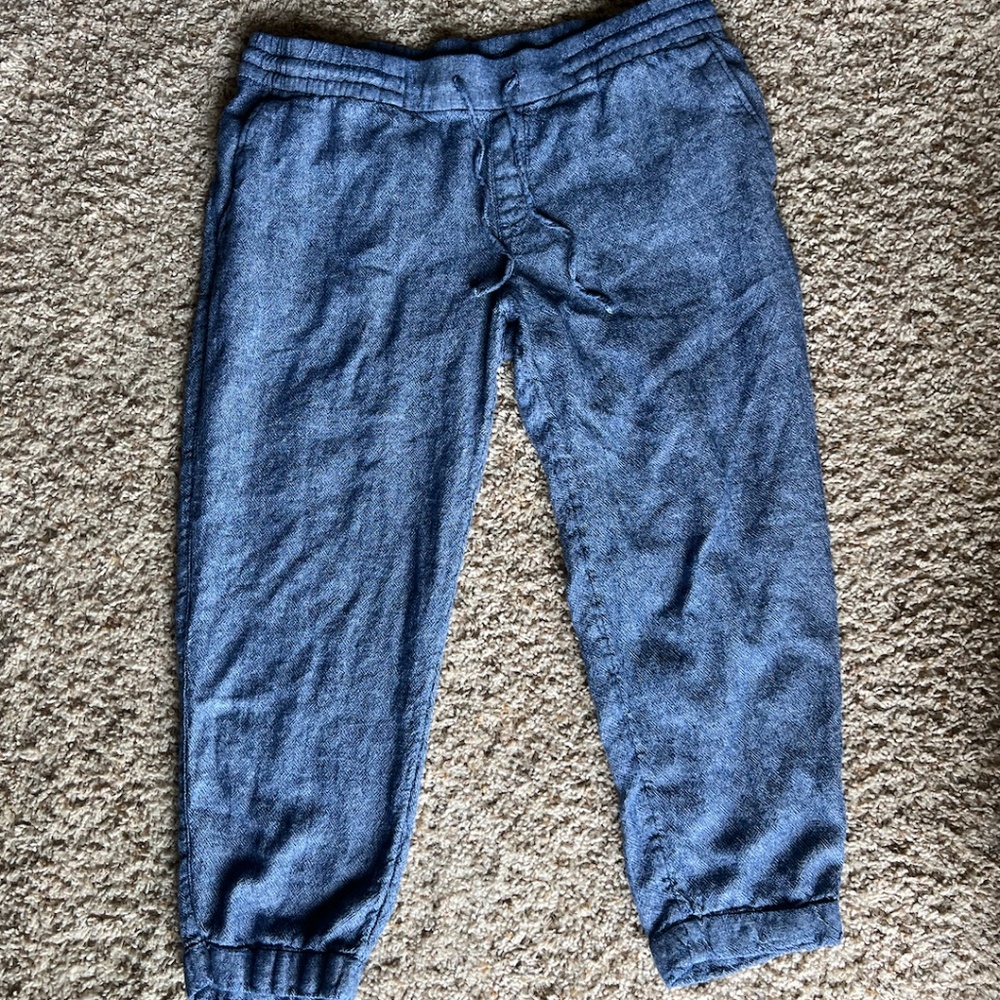 Old Navy Light-Weight Capri